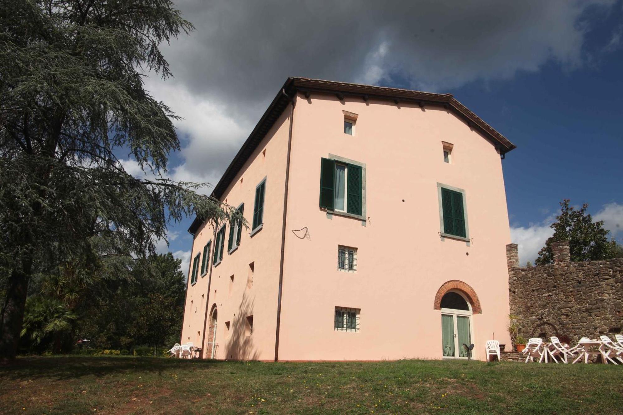 Bed And Breakfast Villa Torre Degli Onesti Apartments Lucca Dış mekan fotoğraf